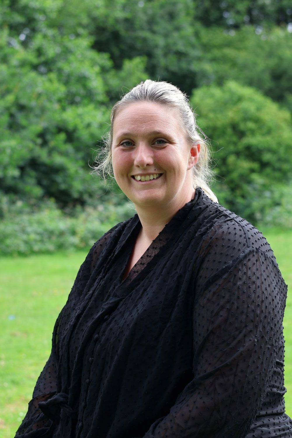 Mrs E Watson